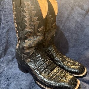 Men’s Lucchese Black and Tan Alligator Western Boots Size 11